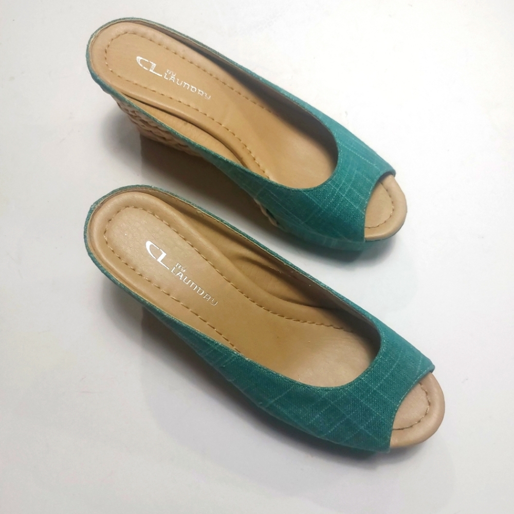 CL by Laundry Women's Teal Wedge Shoes